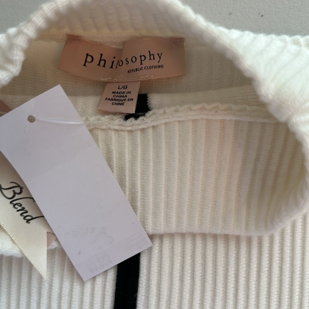 NWT Philosophy White Sweater with Black Detailing Zs.L - Picture 11 of 14